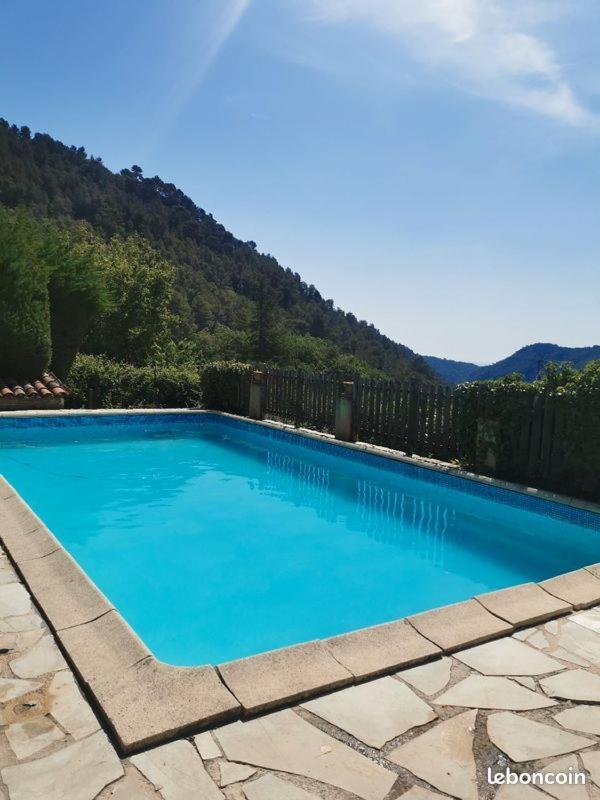 Maison A La Campagne Avec Spa Et Piscine Tourrettes-sur-Loup Buitenkant foto