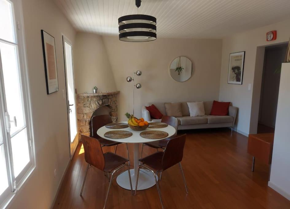 Maison A La Campagne Avec Spa Et Piscine Tourrettes-sur-Loup Buitenkant foto